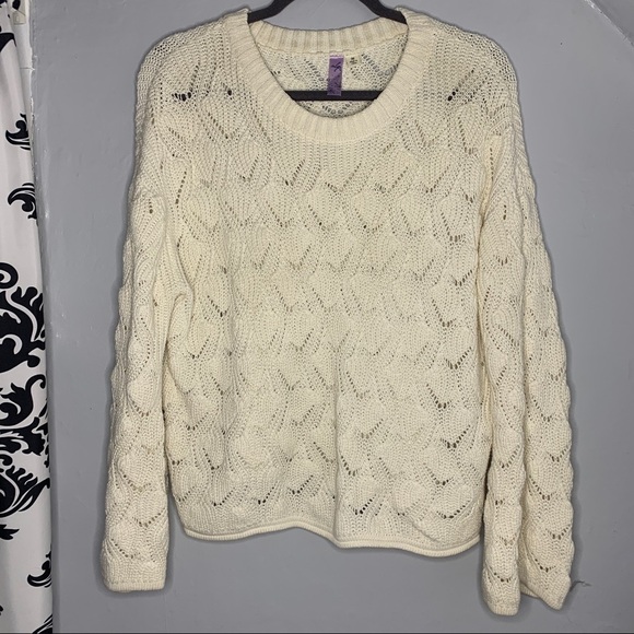 Francescas White Knit Sweater - Picture 2 of 5
